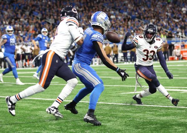 Chicago Bears cornerback Jaylon Johnson nearly intercepts a ball in the second quarter against the Detroit Lions at Ford Field in Detroit on Nov. 19, 2023. 