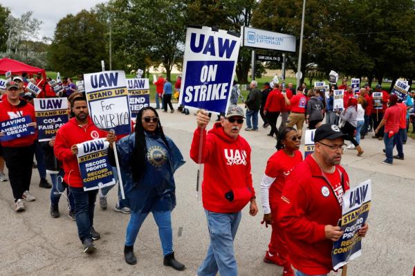 UAW members picketing in September