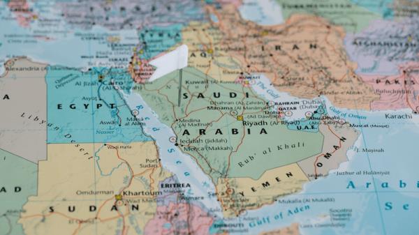 伦敦新市长称赞海湾经济成熟