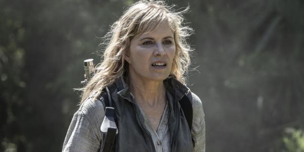 Madison in the woods in Fear the Walking Dead
