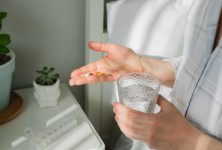 Experts say you should a<em></em>lert your doctor when taking a new supplement and be aware of any potential interactions.