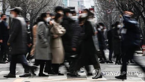 Top 0.1 pct of wage earners in Seoul made average 1.4 bln won in 2022 - 1