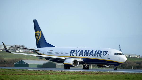 Higher fares help Ryanair offset fuel costs