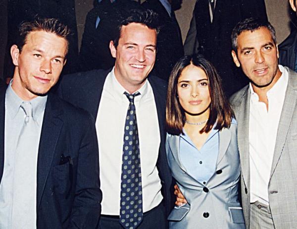 From Left: Mark Wahlberg, Perry, Salma Hayek and Cloo<em></em>ney in 1998. The former 