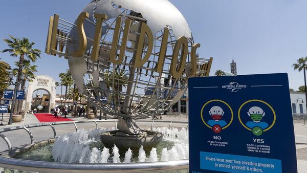 Tram accident at Universal Studios Hollywood theme park injures 15