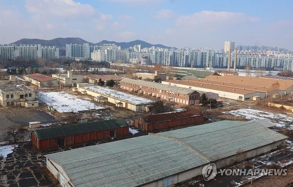 The site of Camp Market, a former U.S. military ba<em></em>se, in Bupyeong, a<em></em>bout 25 kilometers west of Seoul, is seen in this photo taken Dec. 20, 2023. (Yonhap)