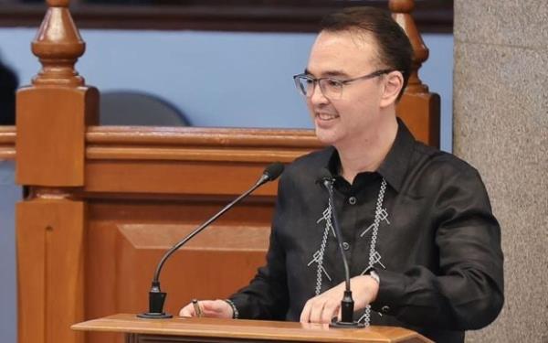艾伦？卡耶塔诺希望经济增长在地区、省份之间展开