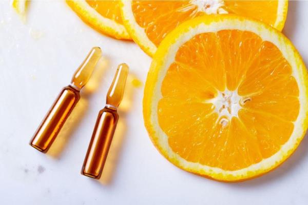 Vitamin C is an excellent remedy for all home facial treatments