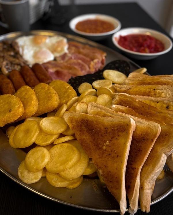 Just the one plate, please...